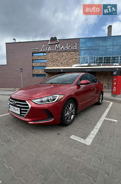 Седан Hyundai Elantra 2016 в Киеве