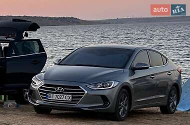 Седан Hyundai Elantra 2018 в Миколаєві