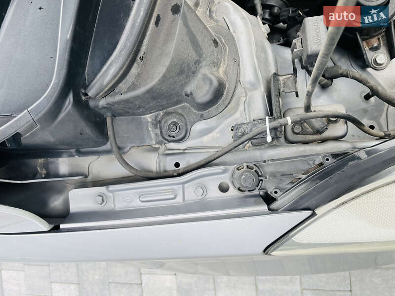 Седан Hyundai Elantra 2011 в Виннице