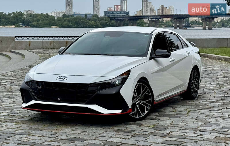Седан Hyundai Elantra 2023 в Киеве