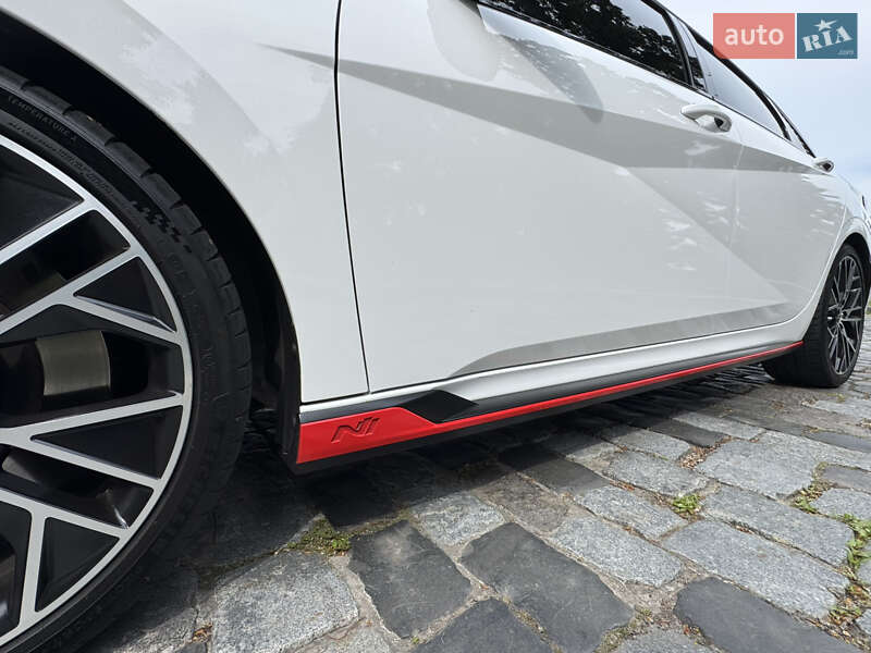 Седан Hyundai Elantra 2023 в Киеве