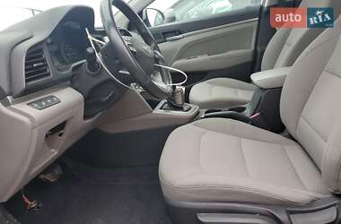 Седан Hyundai Elantra 2020 в 