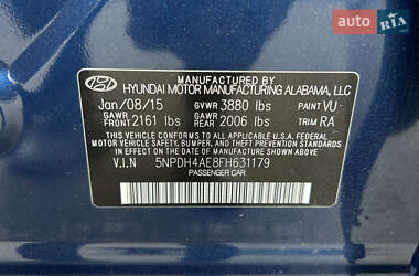 Седан Hyundai Elantra 2015 в 