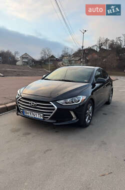 Седан Hyundai Elantra 2018 в Чернігові