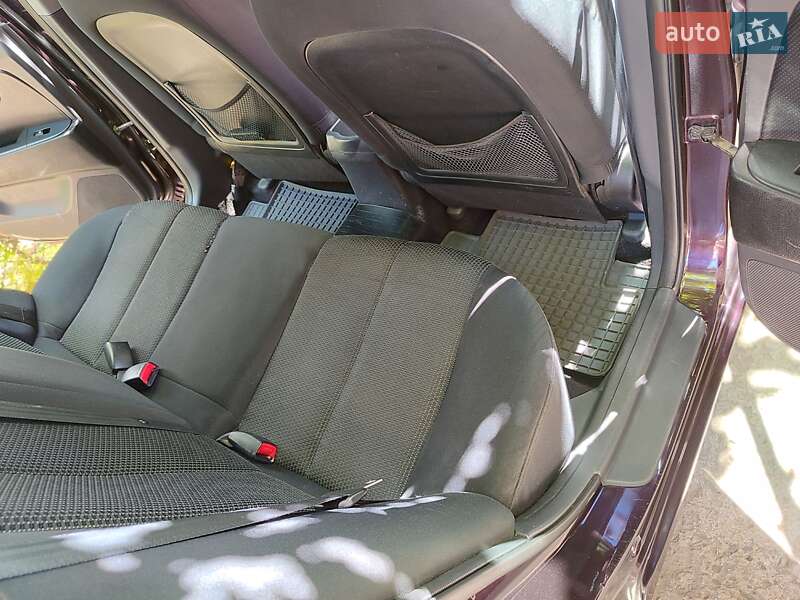 Седан Hyundai Elantra 2007 в Мукачевому