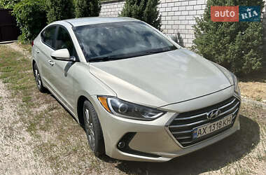 Седан Hyundai Elantra 2016 в 