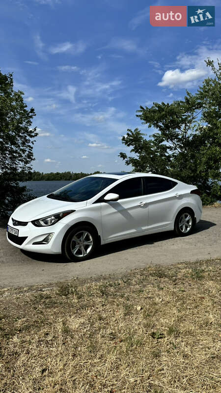 Hyundai Elantra 2014