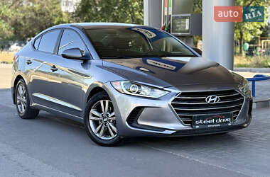 Седан Hyundai Elantra 2018 в Миколаєві