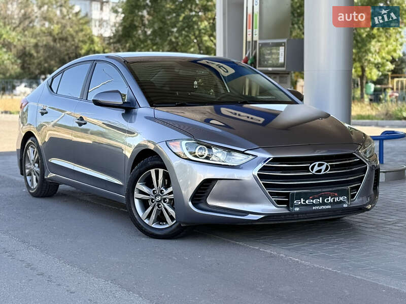 Hyundai Elantra 2018
