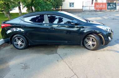 Седан Hyundai Elantra 2012 в Києві