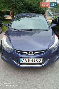 Седан Hyundai Elantra 2011 в Києві