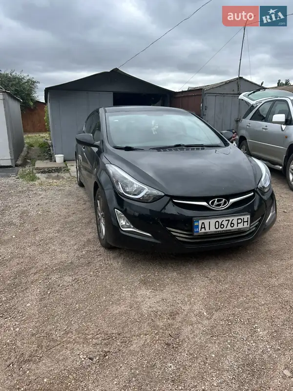 Hyundai Elantra