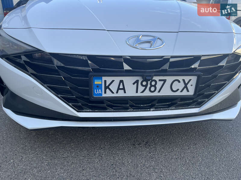 Седан Hyundai Elantra 2021 в Броварах