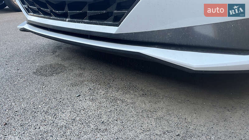 Седан Hyundai Elantra 2021 в Броварах