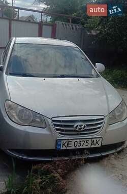Седан Hyundai Elantra 2010 в Дніпрі