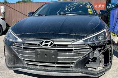 Седан Hyundai Elantra 2020 в Києві