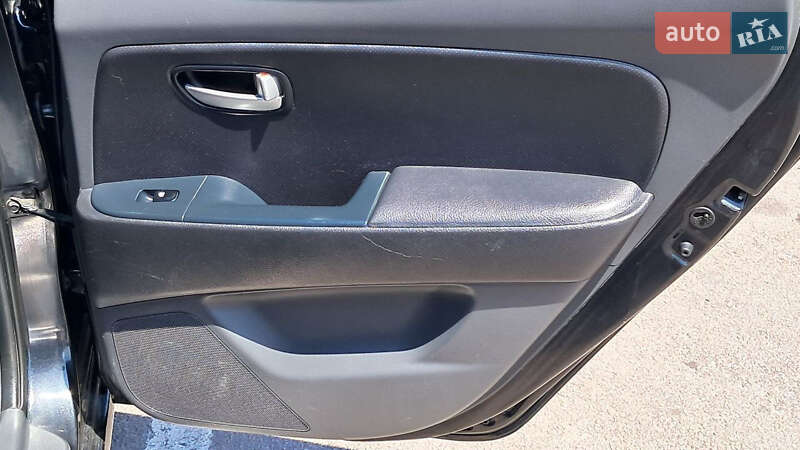 Седан Hyundai Elantra 2008 в Кам'янському