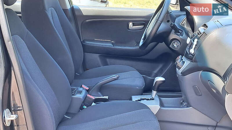 Седан Hyundai Elantra 2008 в Кам'янському