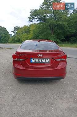 Седан Hyundai Elantra 2014 в 