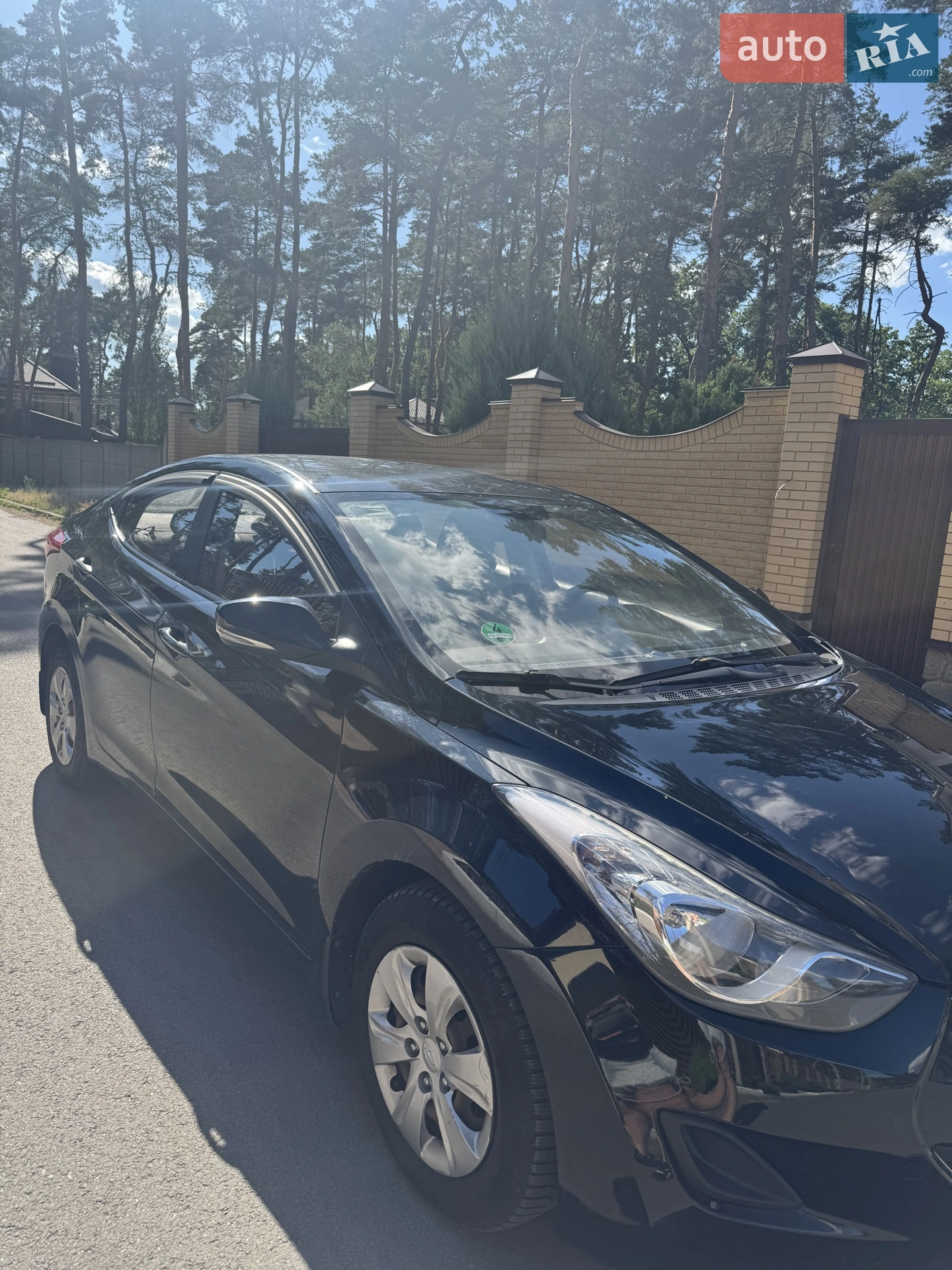 2011 Hyundai Elantra - мініатюра 3