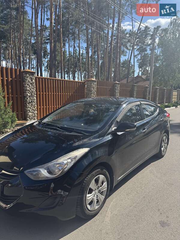 Седан Hyundai Elantra 2011 в Полтаве фото 2 Седан Hyundai Elantra 2011 в Полтаве