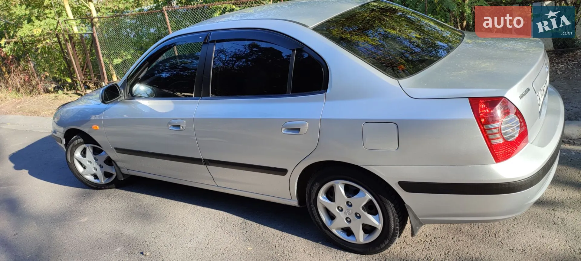 2011 Hyundai Elantra - мініатюра 21