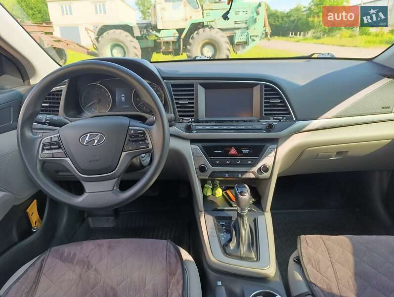 Седан Hyundai Elantra 2017 в Романіву фото 7 Седан Hyundai Elantra 2017 в Романіву