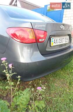 Седан Hyundai Elantra 2008 в 