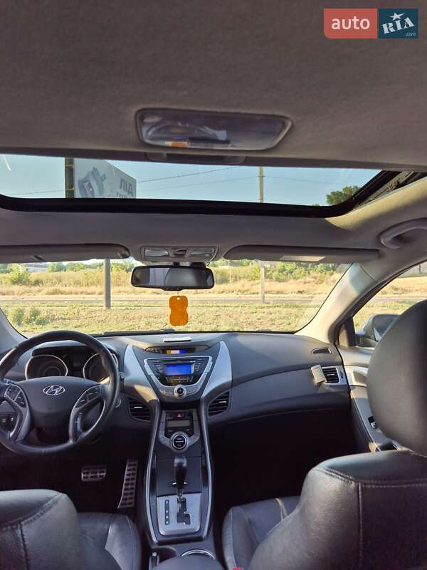 Седан Hyundai Elantra 2013 в Кропивницькому