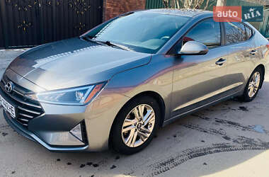 Седан Hyundai Elantra 2018 в 