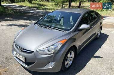 Седан Hyundai Elantra 2012 в Києві