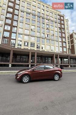Седан Hyundai Elantra 2012 в 