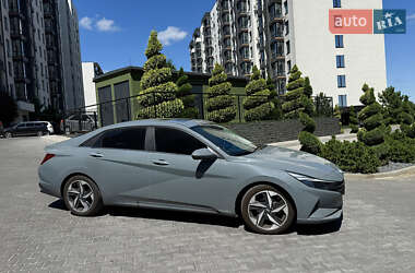 Седан Hyundai Elantra 2021 в Києві