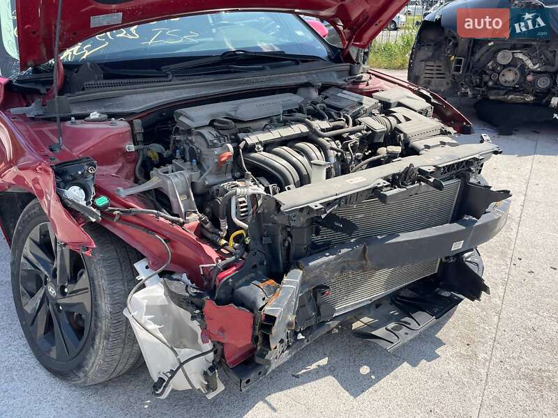 Седан Hyundai Elantra 2021 в Киеве