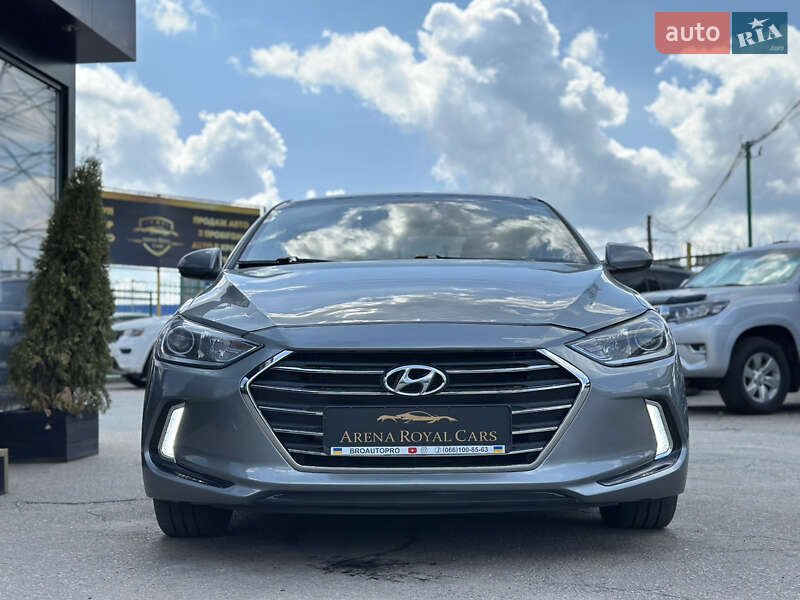 Седан Hyundai Elantra 2017 в Харкові
