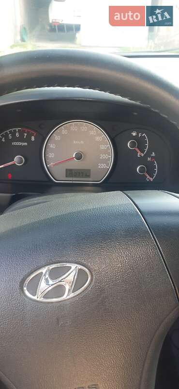 Седан Hyundai Elantra 2008 в Харькове
