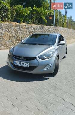 Седан Hyundai Elantra 2012 в Вінниці