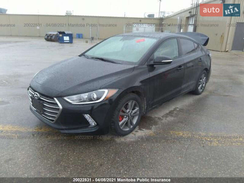 Седан Hyundai Elantra 2018 в Львові