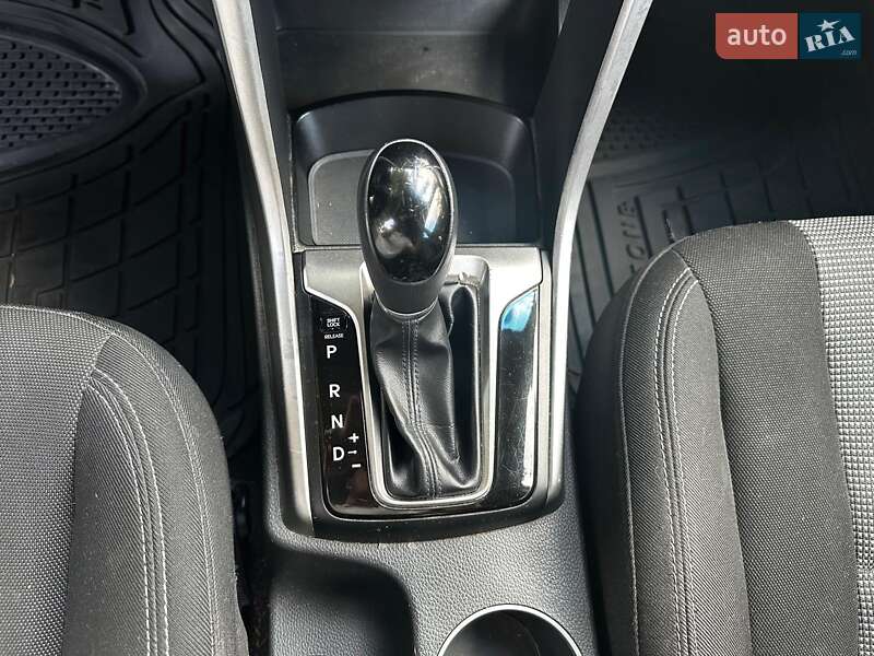 Хэтчбек Hyundai Elantra 2014 в Киеве