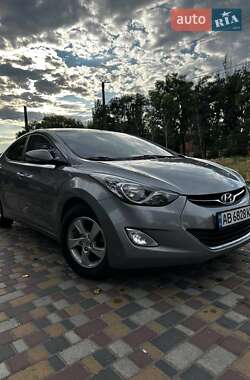 Седан Hyundai Elantra 2012 в Кропивницькому