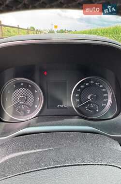 Седан Hyundai Elantra 2020 в 