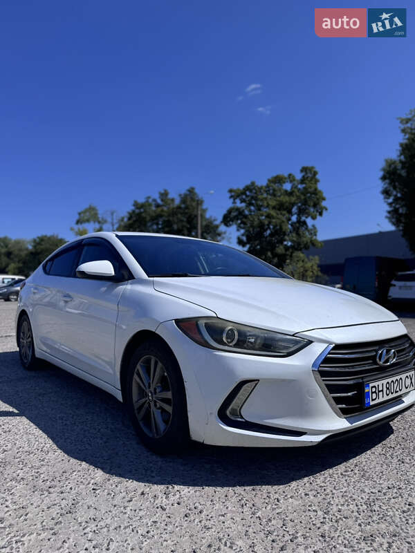 Седан Hyundai Elantra 2016 в Одесі