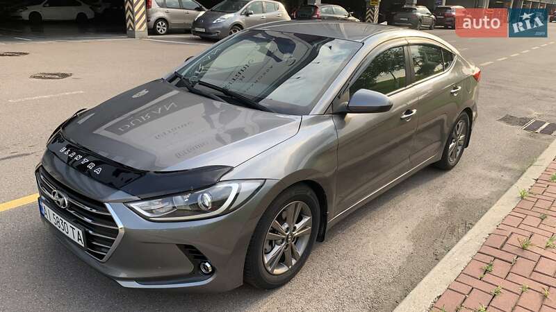 Hyundai Elantra 2018