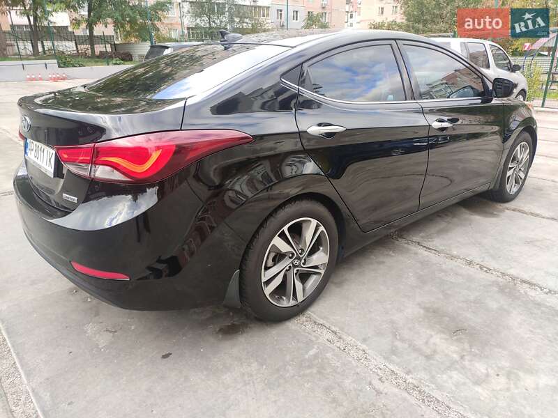 Седан Hyundai Elantra 2014 в Запорожье
