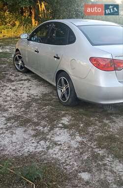 Седан Hyundai Elantra 2008 в 