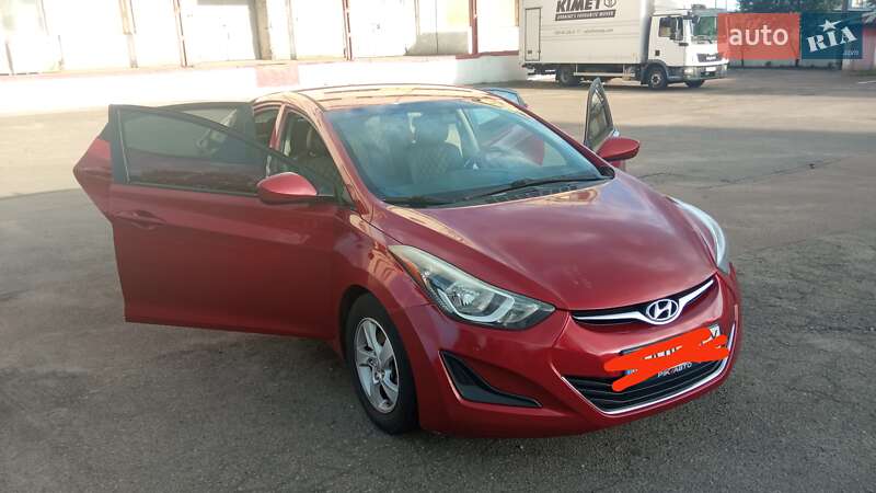 Седан Hyundai Elantra 2015 в Києві