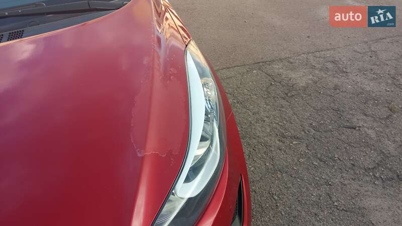 Седан Hyundai Elantra 2015 в Києві