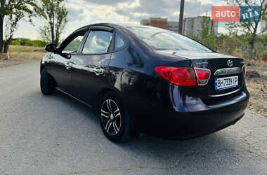 Седан Hyundai Elantra 2008 в Одессе