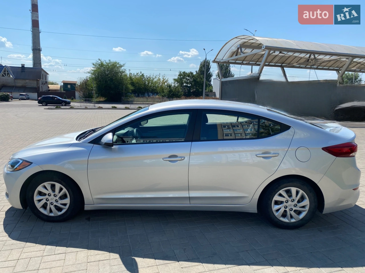 2016 Hyundai Elantra - мініатюра 22