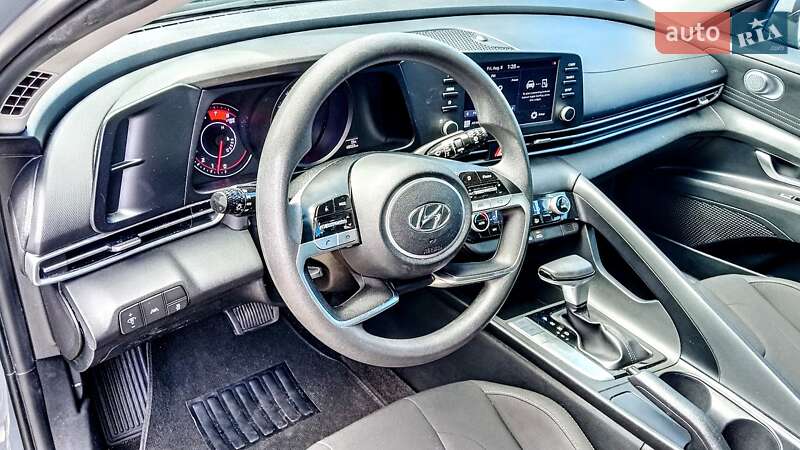Седан Hyundai Elantra 2021 в Киеве фото 7 Седан Hyundai Elantra 2021 в Киеве